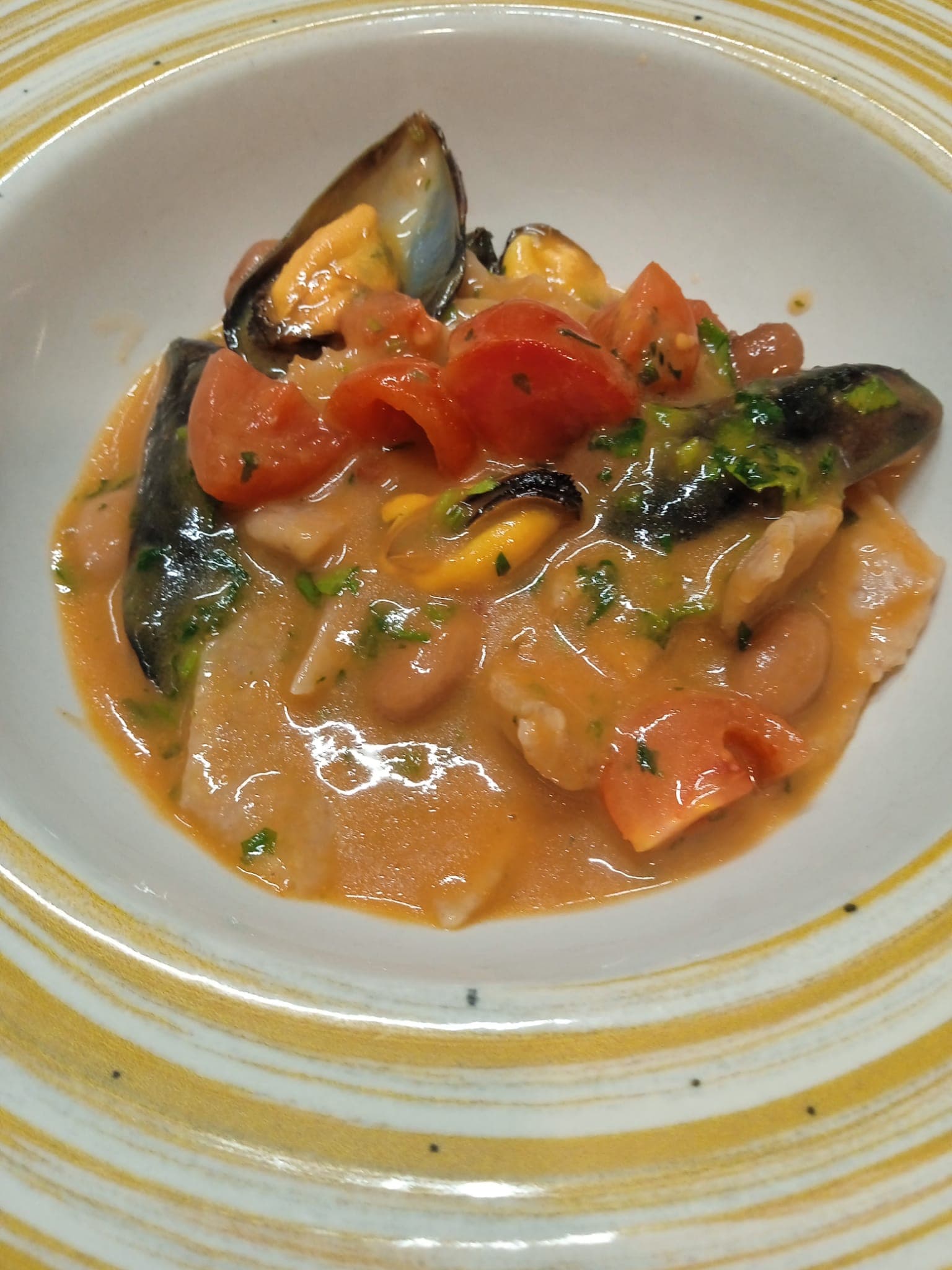 Maltagliato cozze e fagioli